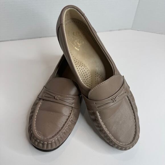 SAS Easier Tripad Comfort Leather Loafers Mocha/Beige Sz 7M - Picture 1 of 10
